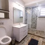Apartment The Mews - Near Afi Mall Brasov