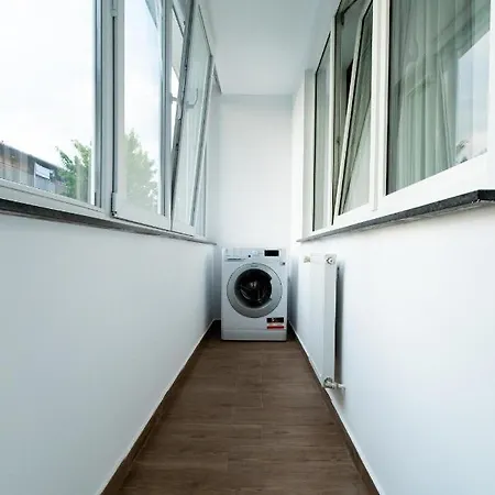 The Mews - Near Afi Mall Apartment Brasov