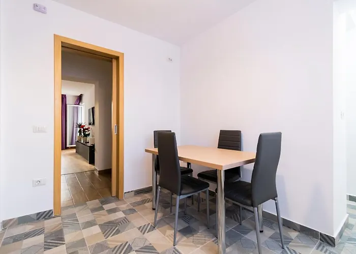 The Mews - Near Afi Mall Brasov