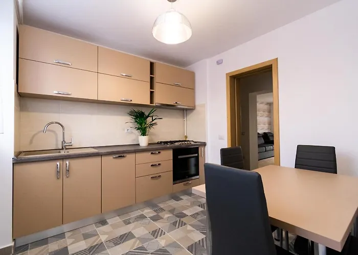 Apartment The Mews - Near Afi Mall