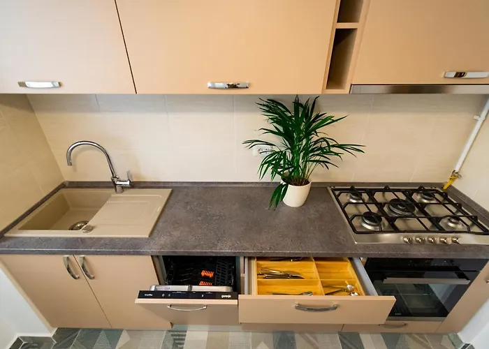 The Mews - Near Afi Mall Apartment Brasov